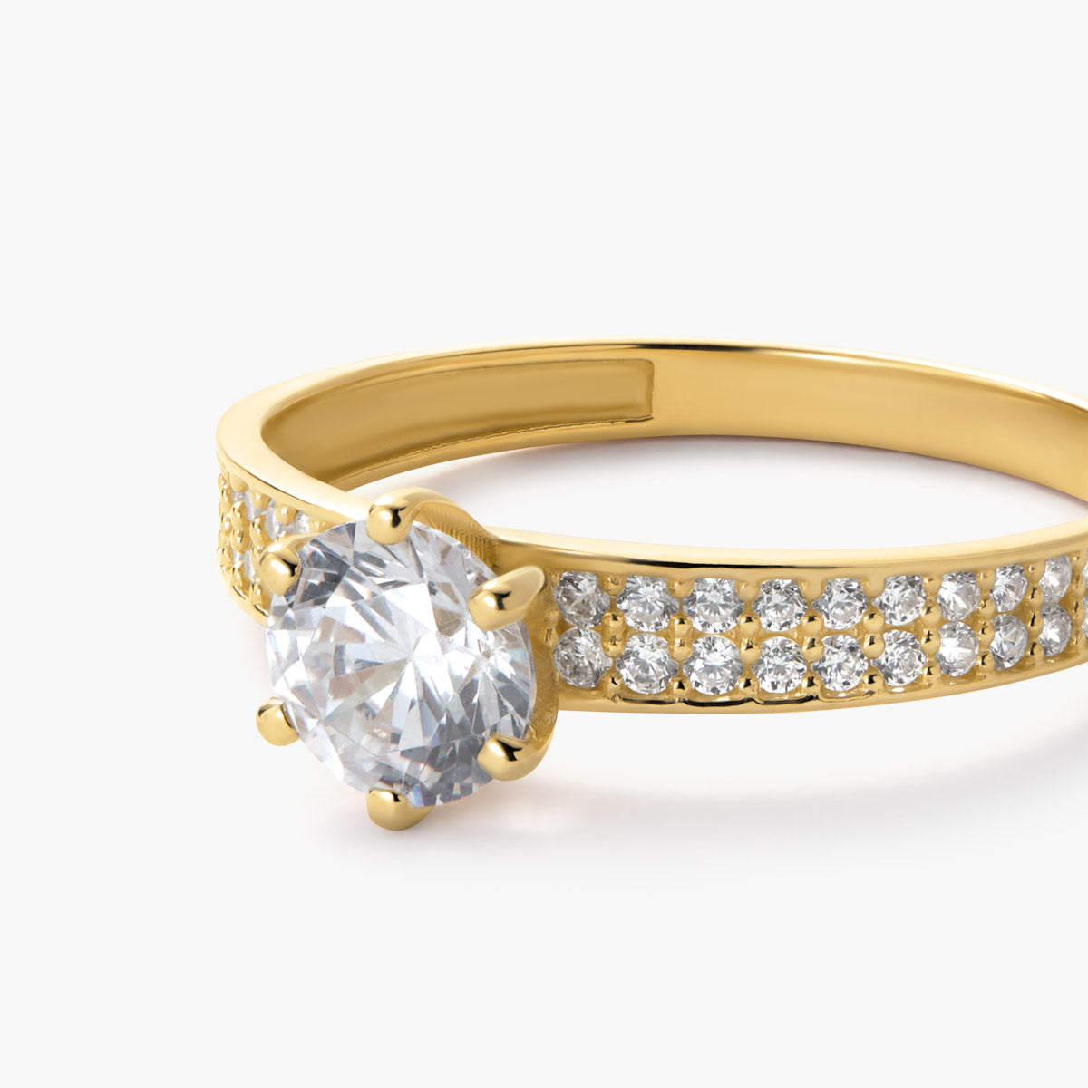 Anillo de oro 18K