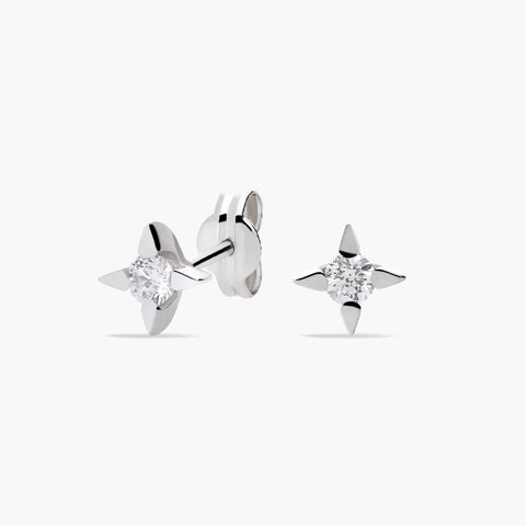 Pendientes de oro blanco 18K diamante natural 0.22 ct. 3 mm