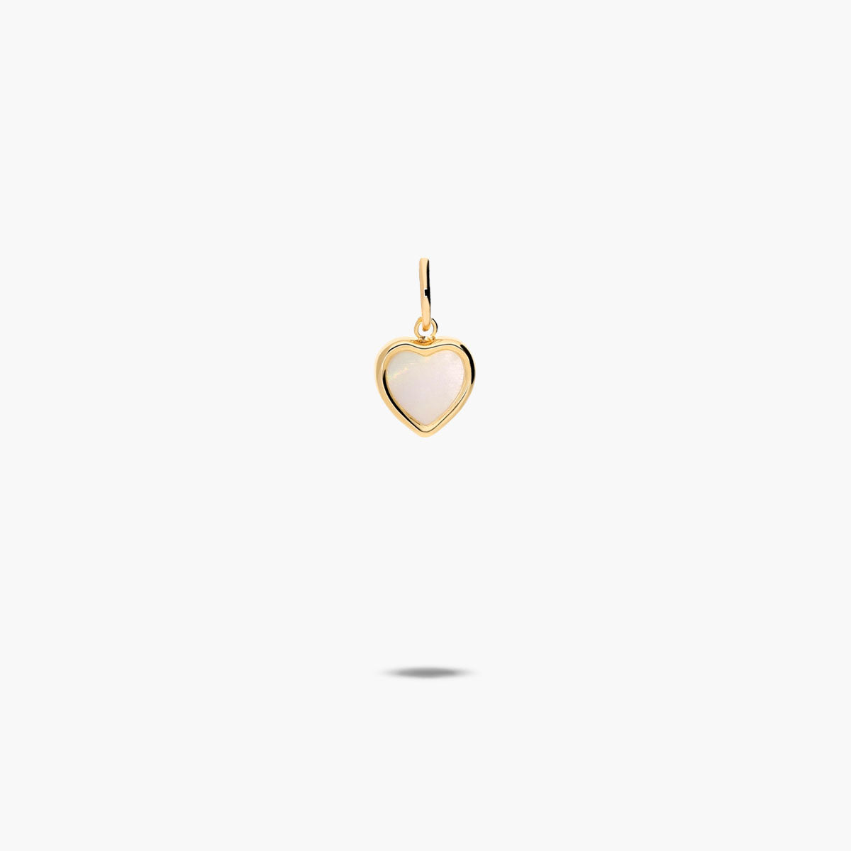 Colgante corazón de oro 18K nácar 6 mm
