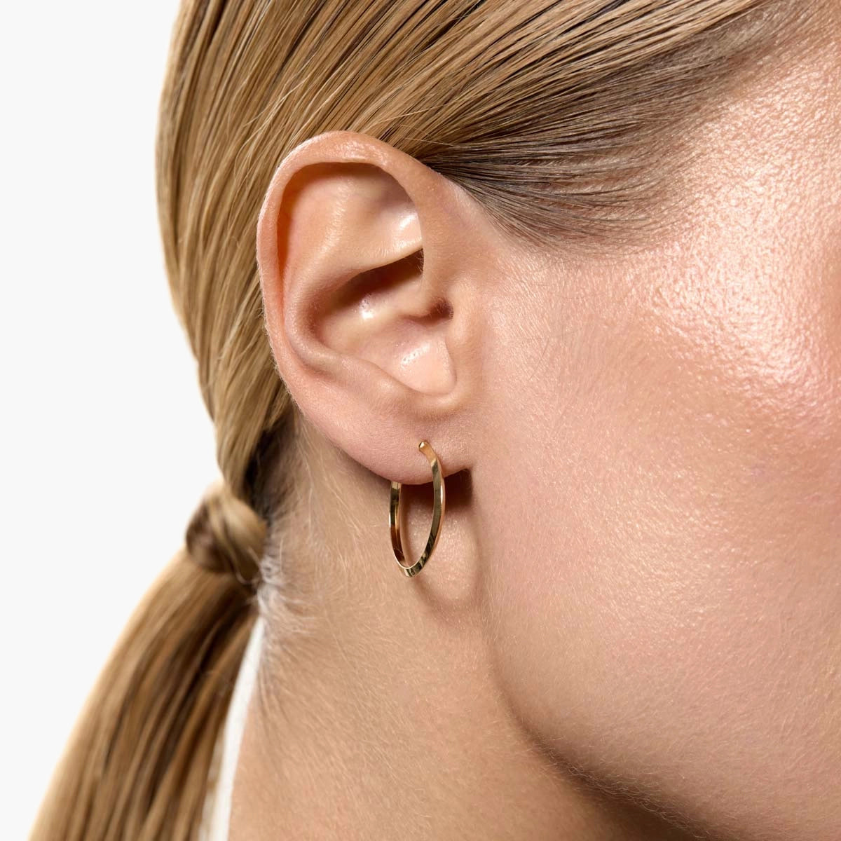 Pendientes de aro tubo triangular de oro 18K 22 mm