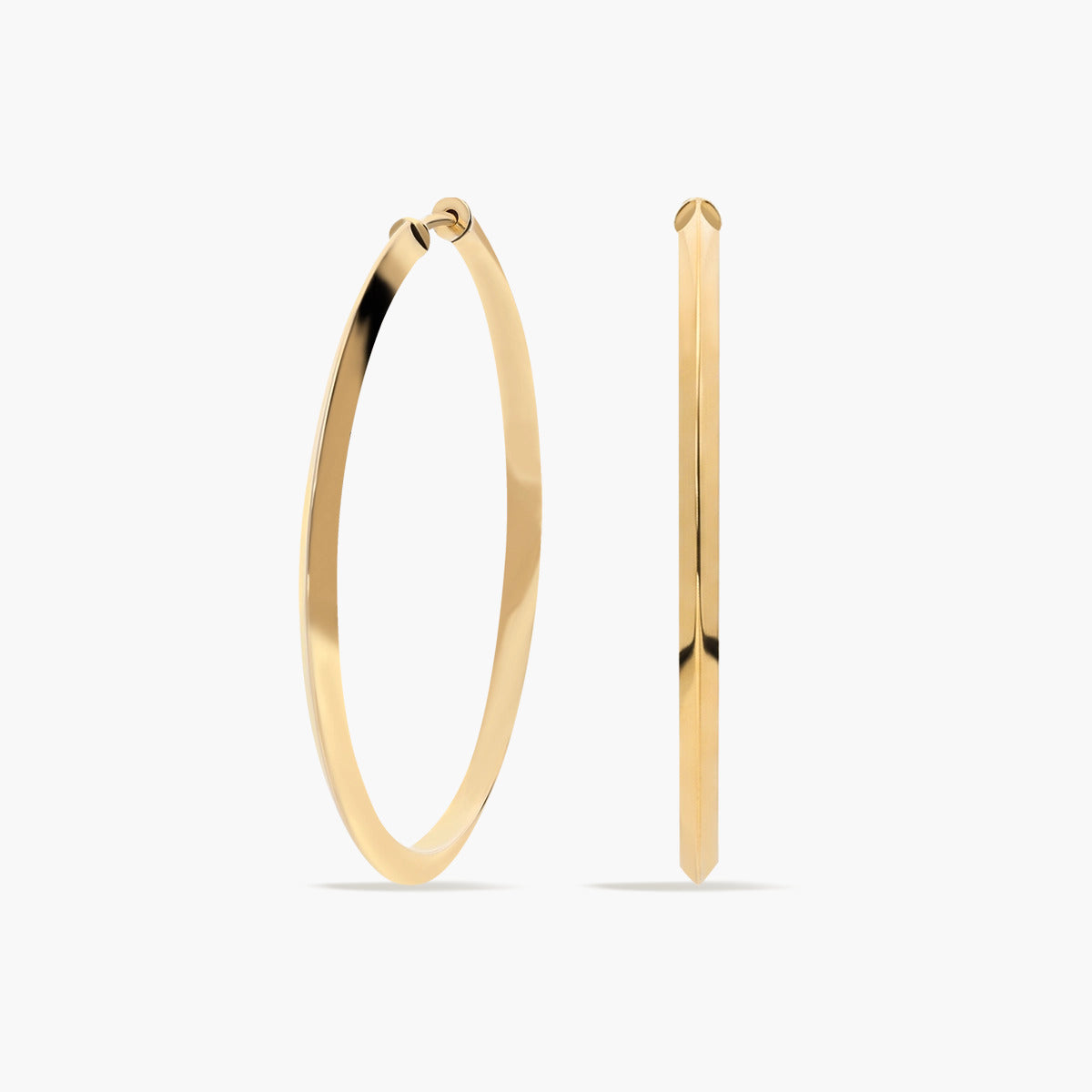 Pendientes de aro tubo triangular de oro 18K 32 mm