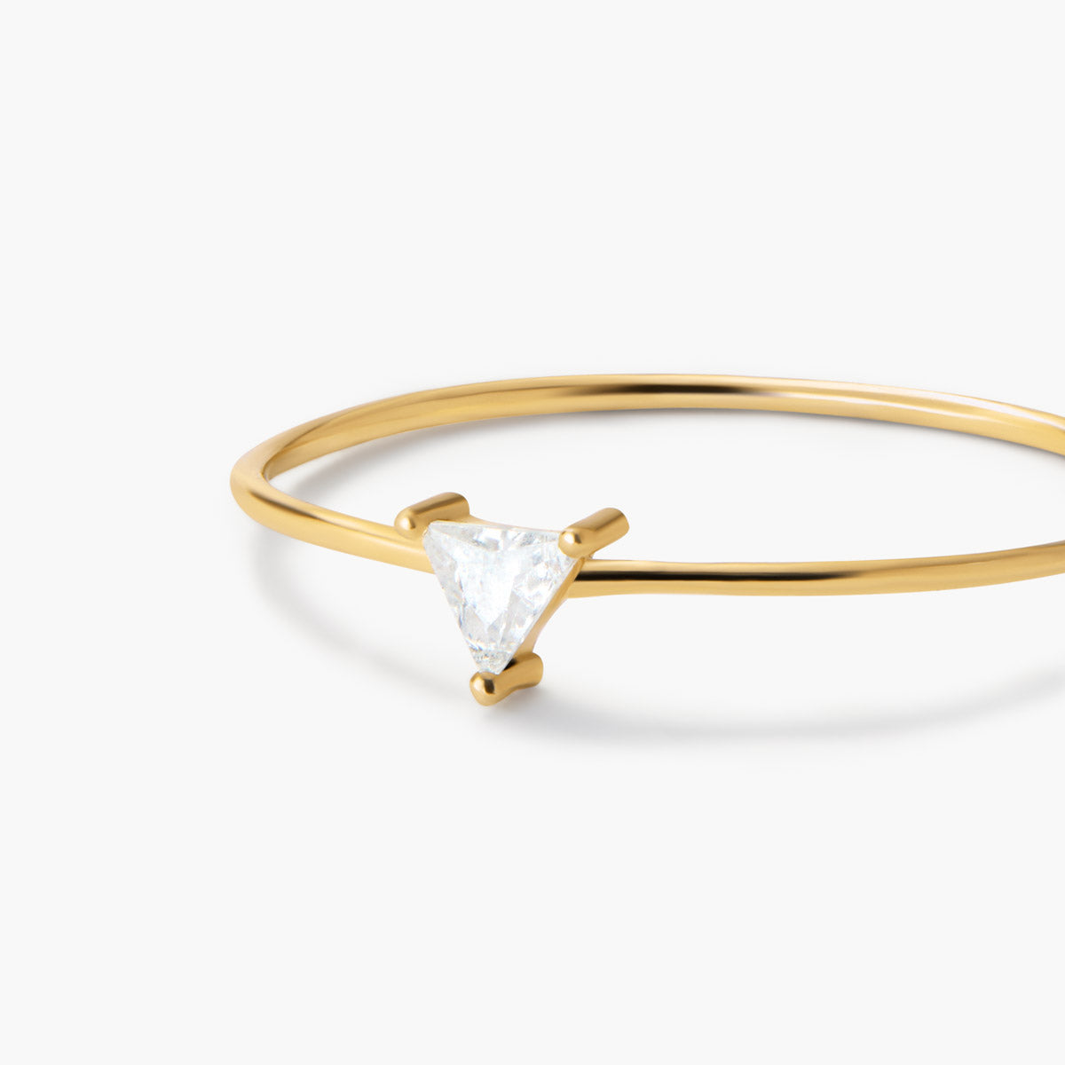 Anillo de oro 18K