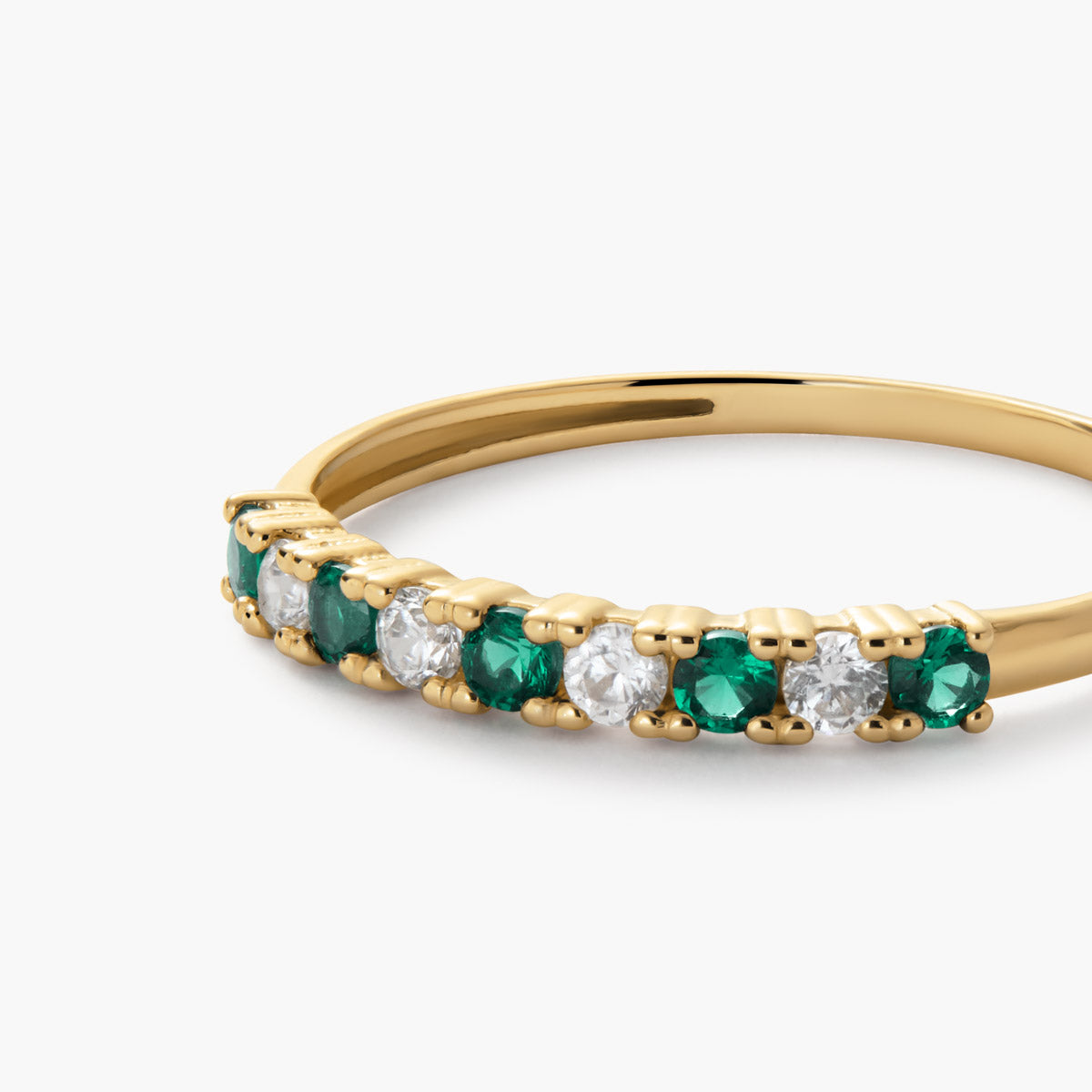Anillo de oro 18K