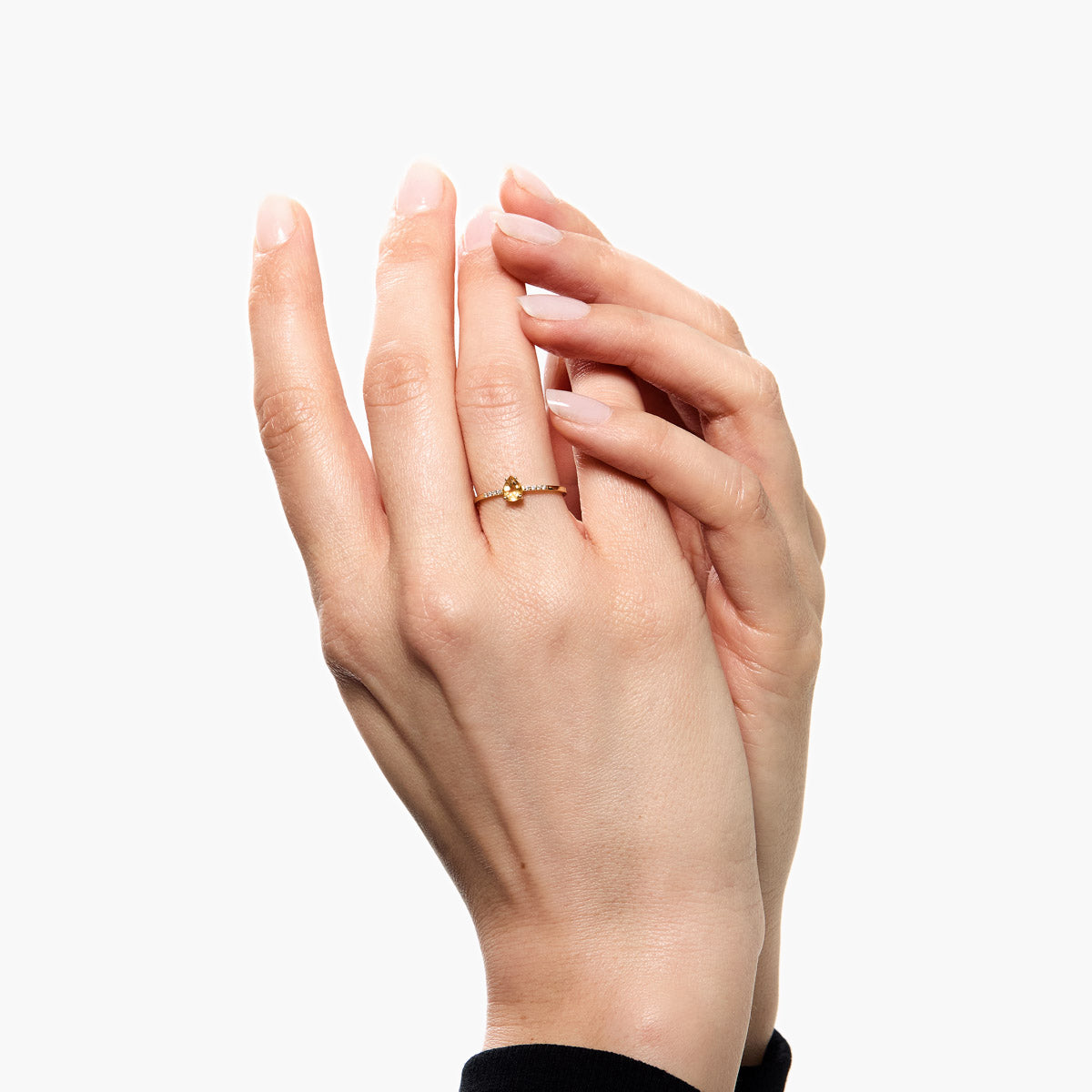 Anillo de oro 18K diamante natural 0.032 ct.