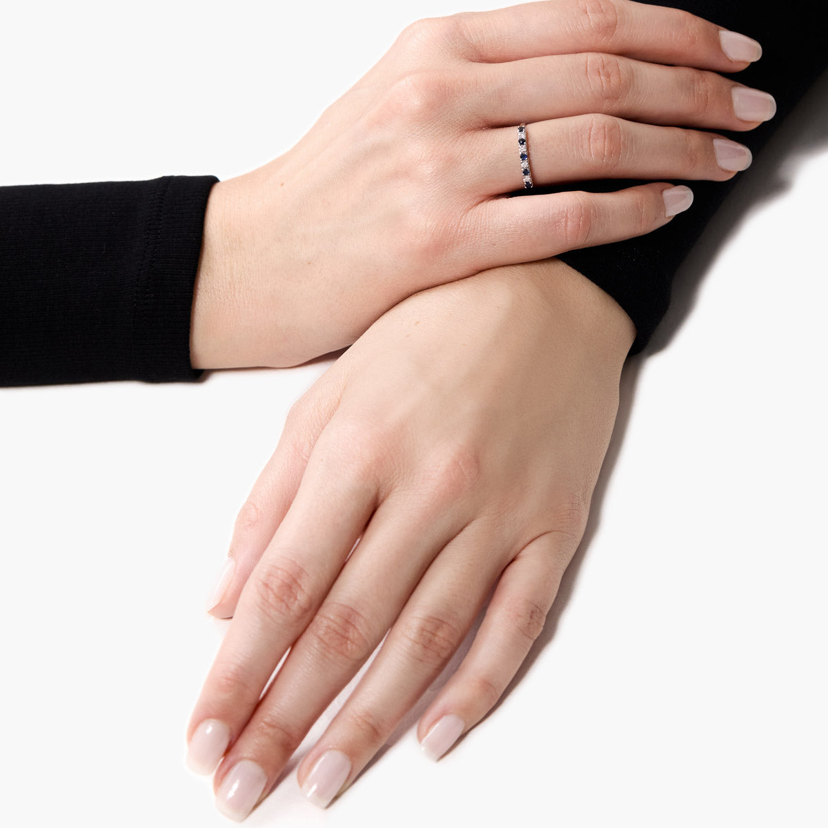 Anillo de oro blanco 18K diamante natural 0.16 ct.