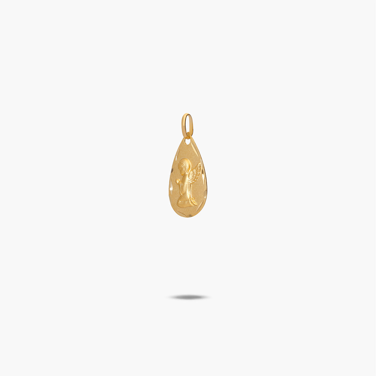 Medalla ángel de oro 18K 19 mm