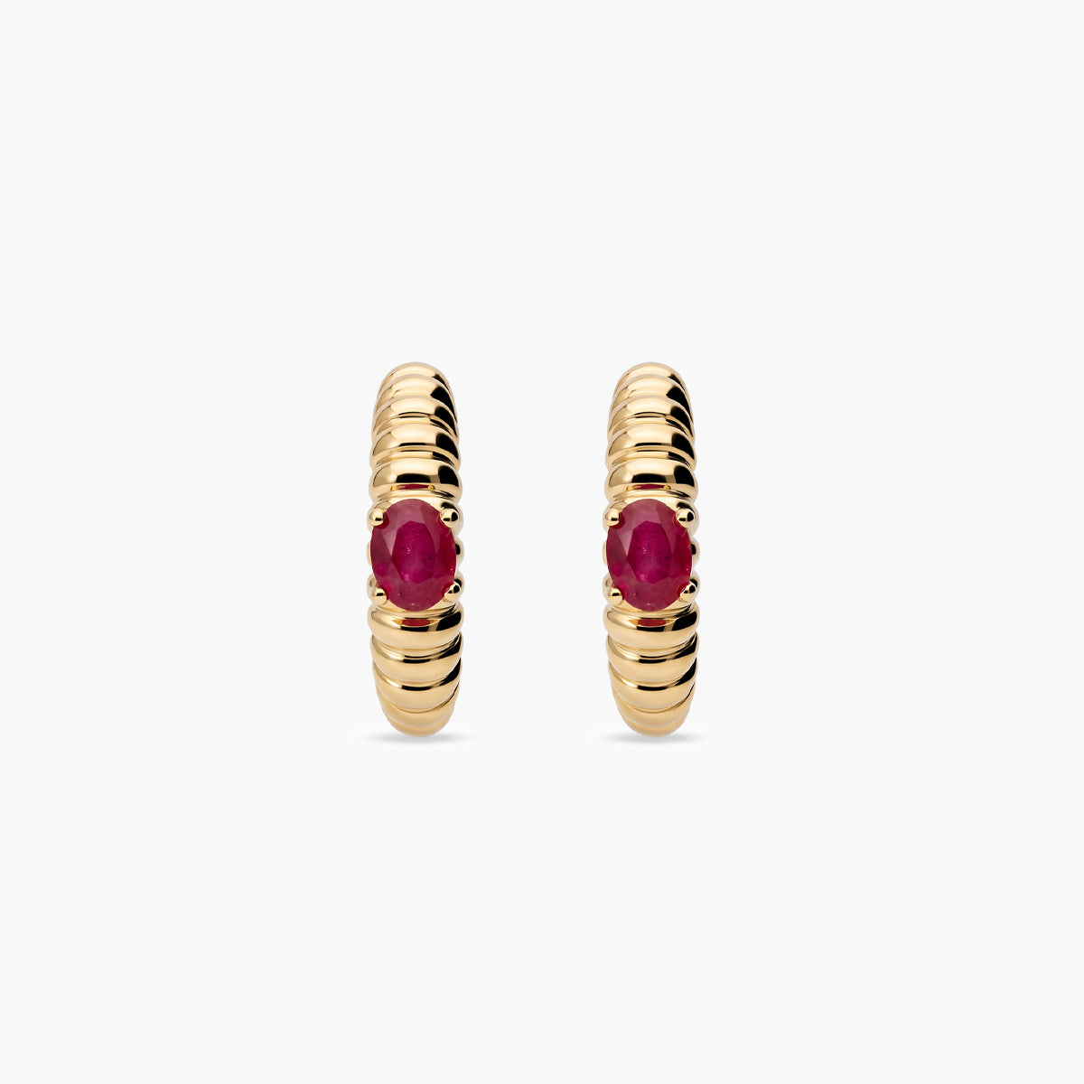 Pendientes de oro 18K rubí 13 mm