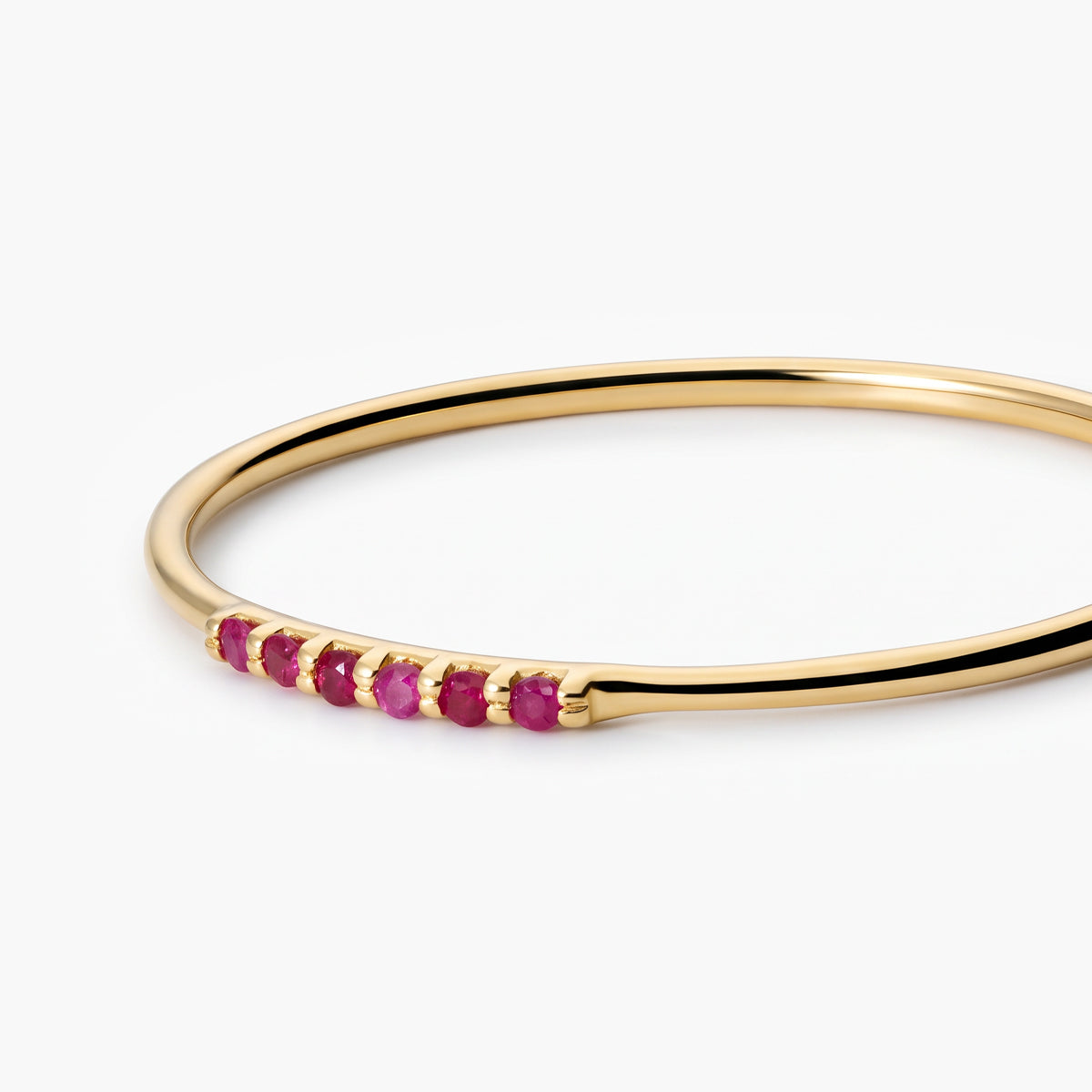 Anillo de oro 18K rubí