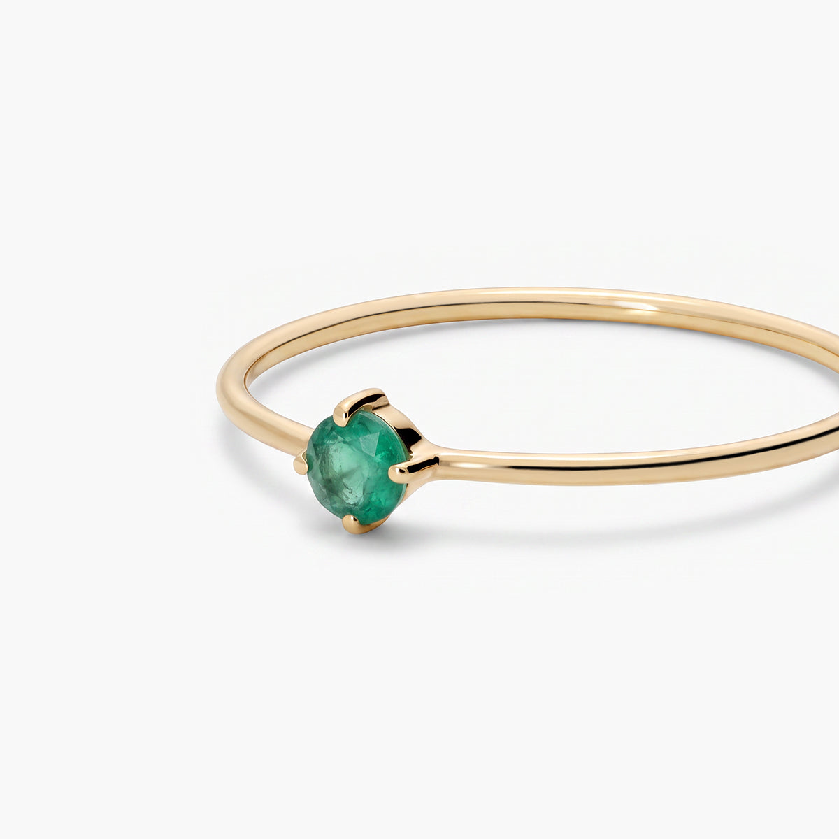 Anillo de oro 18K esmeralda JUNGLE