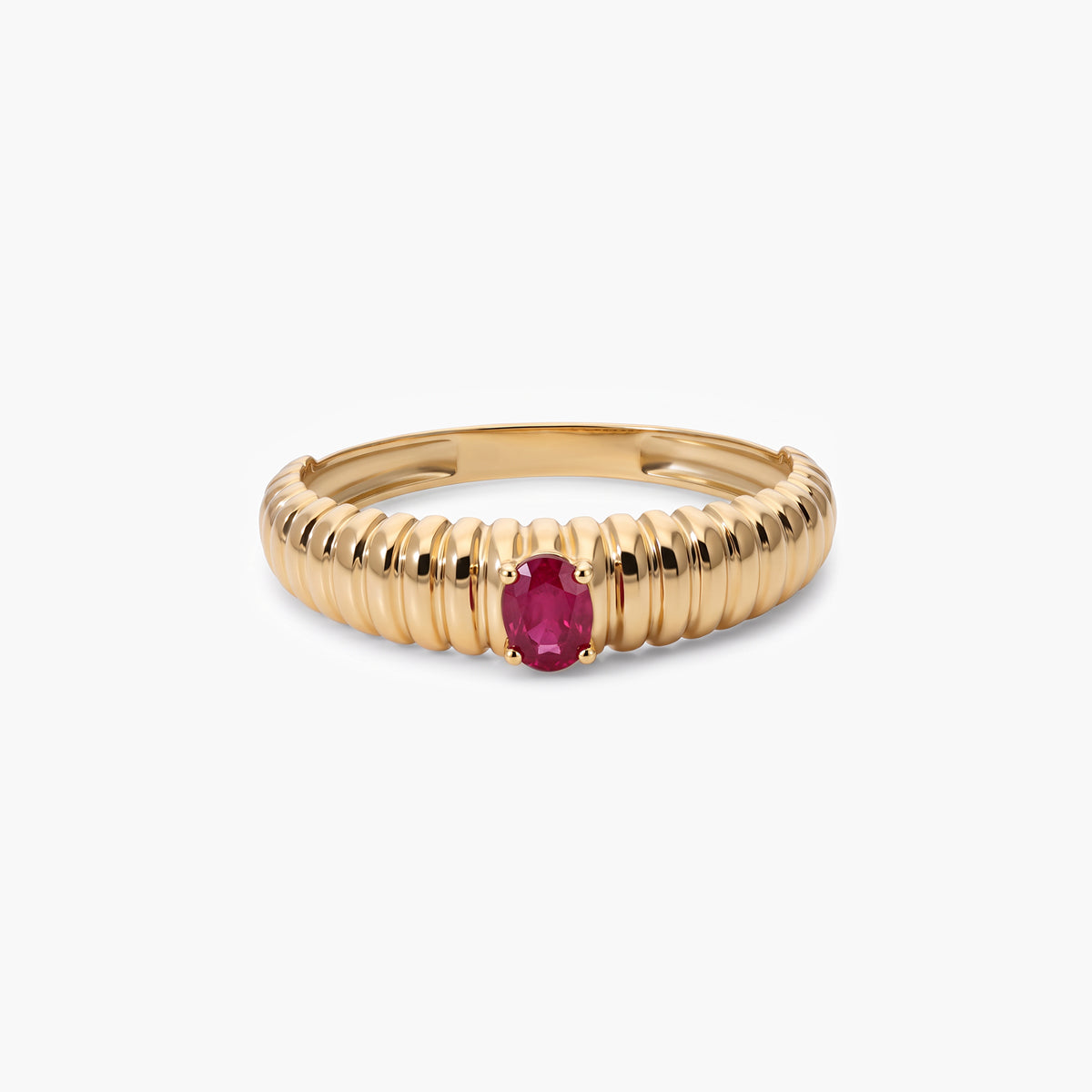 Anillo de oro 18K rubí 4 mm