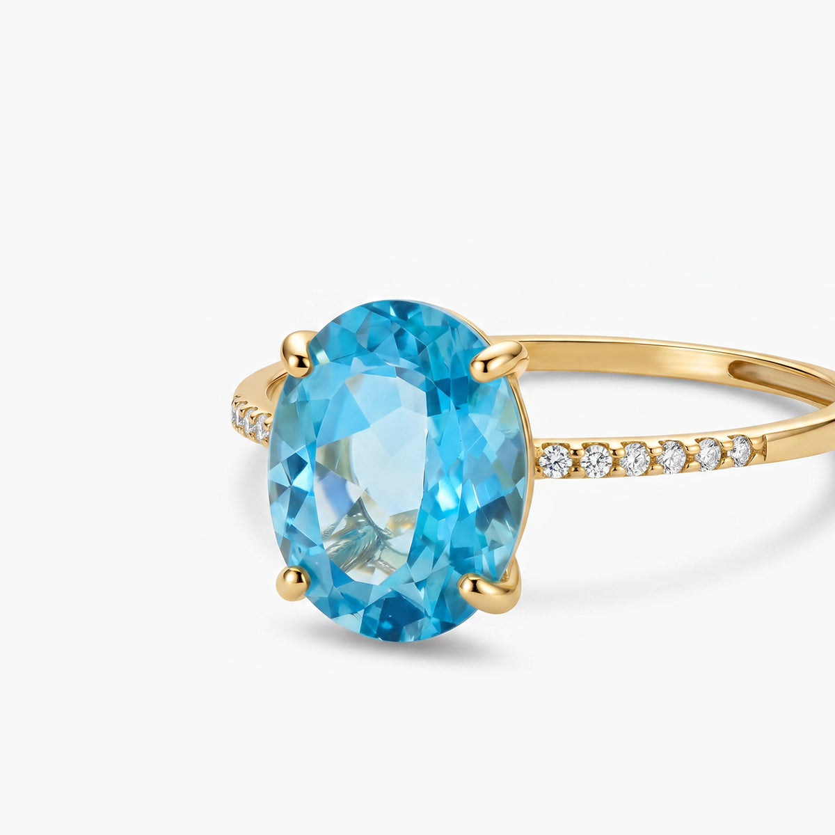 Anillo oro 18 quilates
