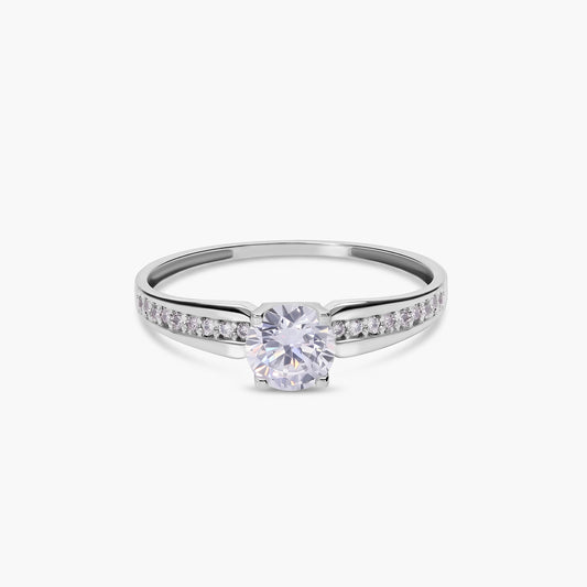 Anillo de oro blanco 18K