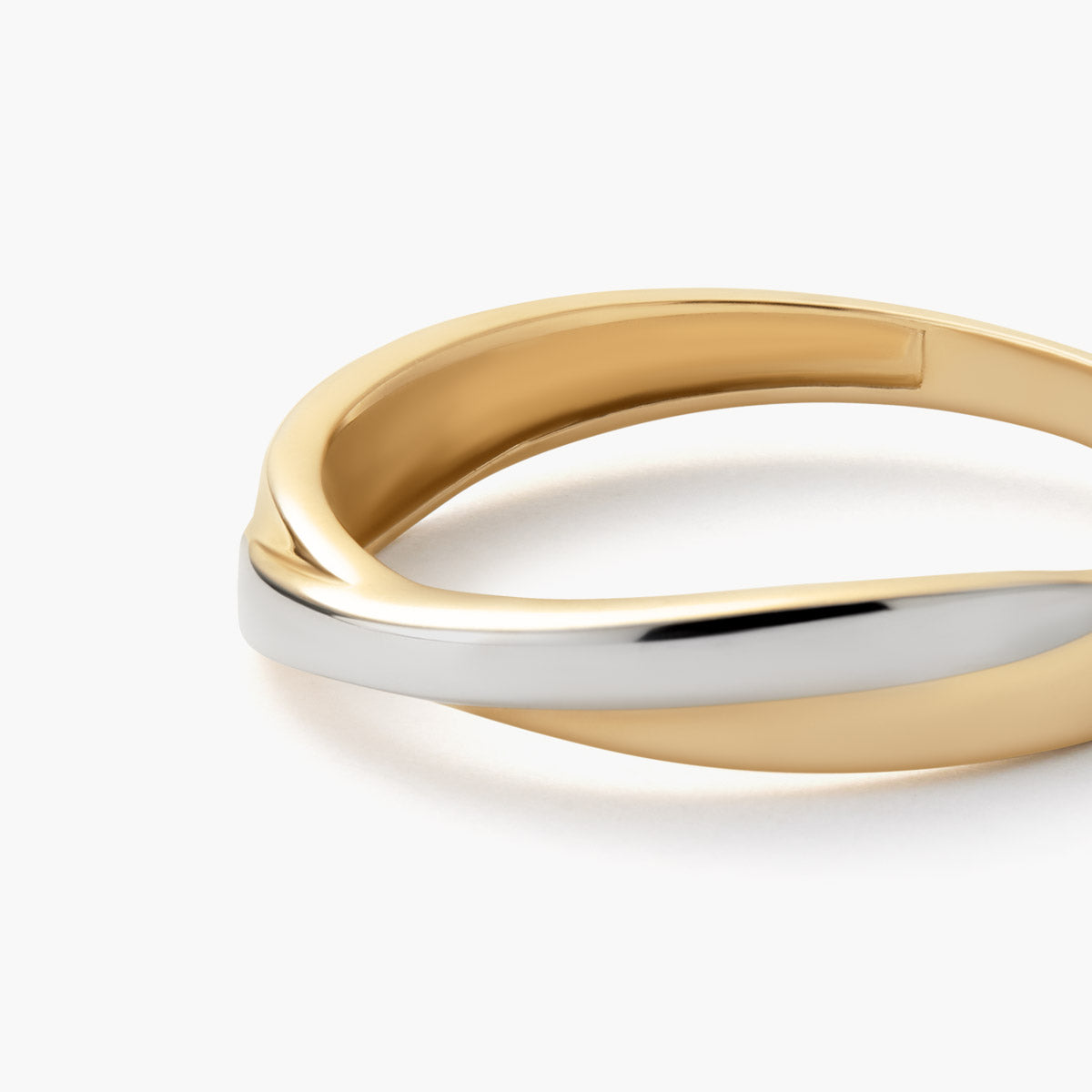 Anillo de oro 18K