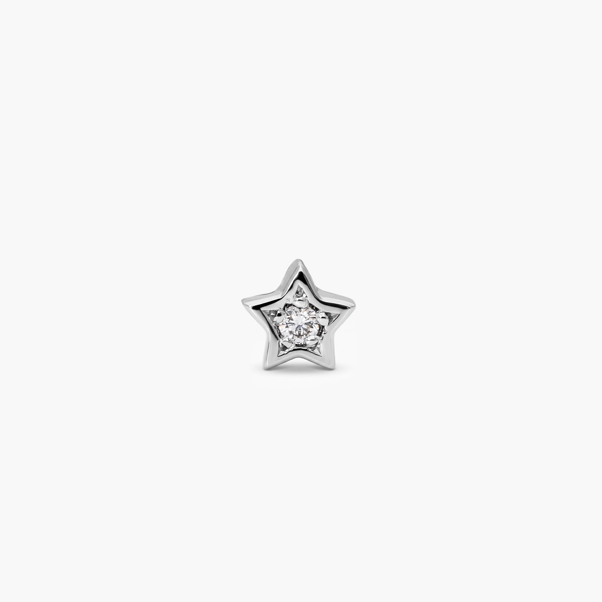 Piercing de oreja de oro blanco 18K diamante natural 0.01 ct. estrella 3 mm