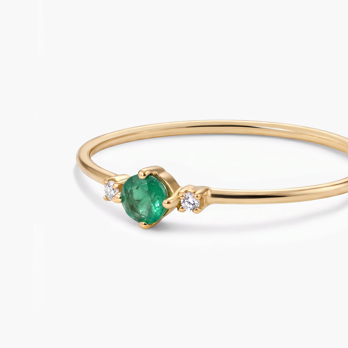 Anillo de oro 18K diamante natural 0.016 ct. RAINFOREST