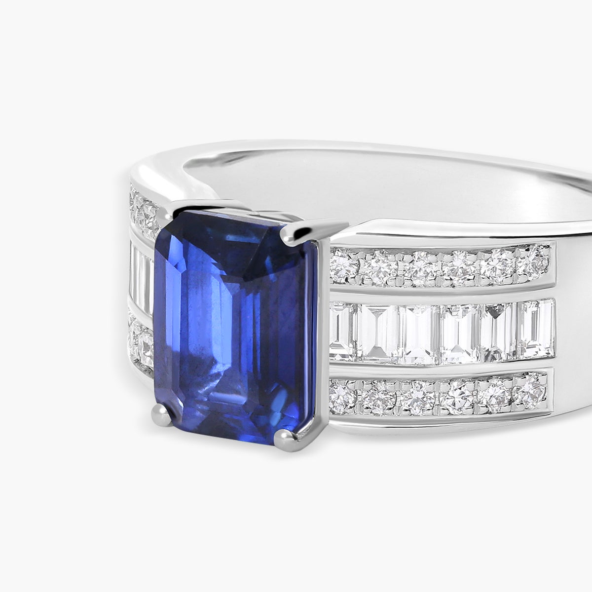Anillo diamante natural 0.60 ct. oro 18 quilates