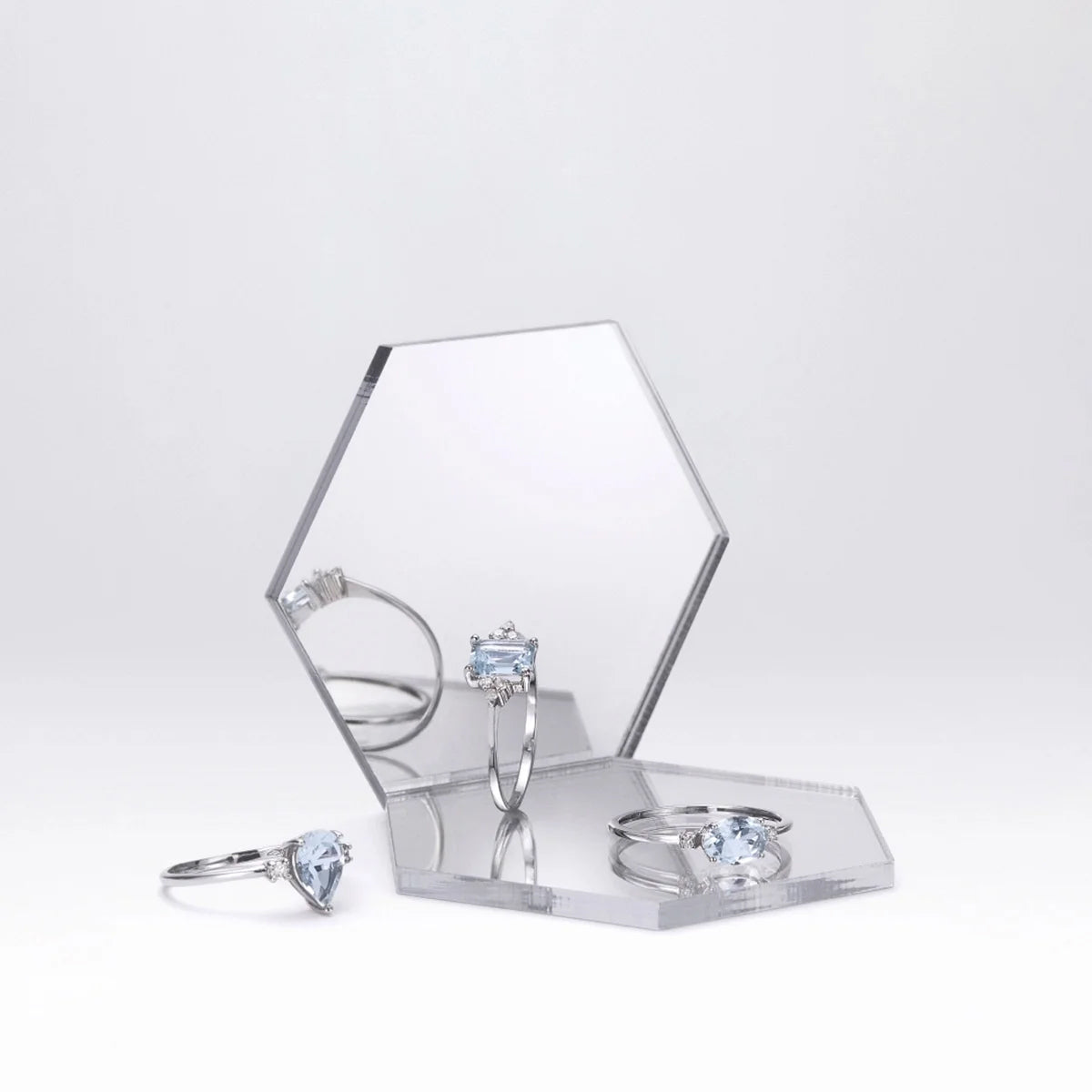 Anillo diamante natural 0.04 ct. oro 18 quilates