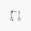 Pendientes largos estrella de oro blanco 18K circonitas 20 mm