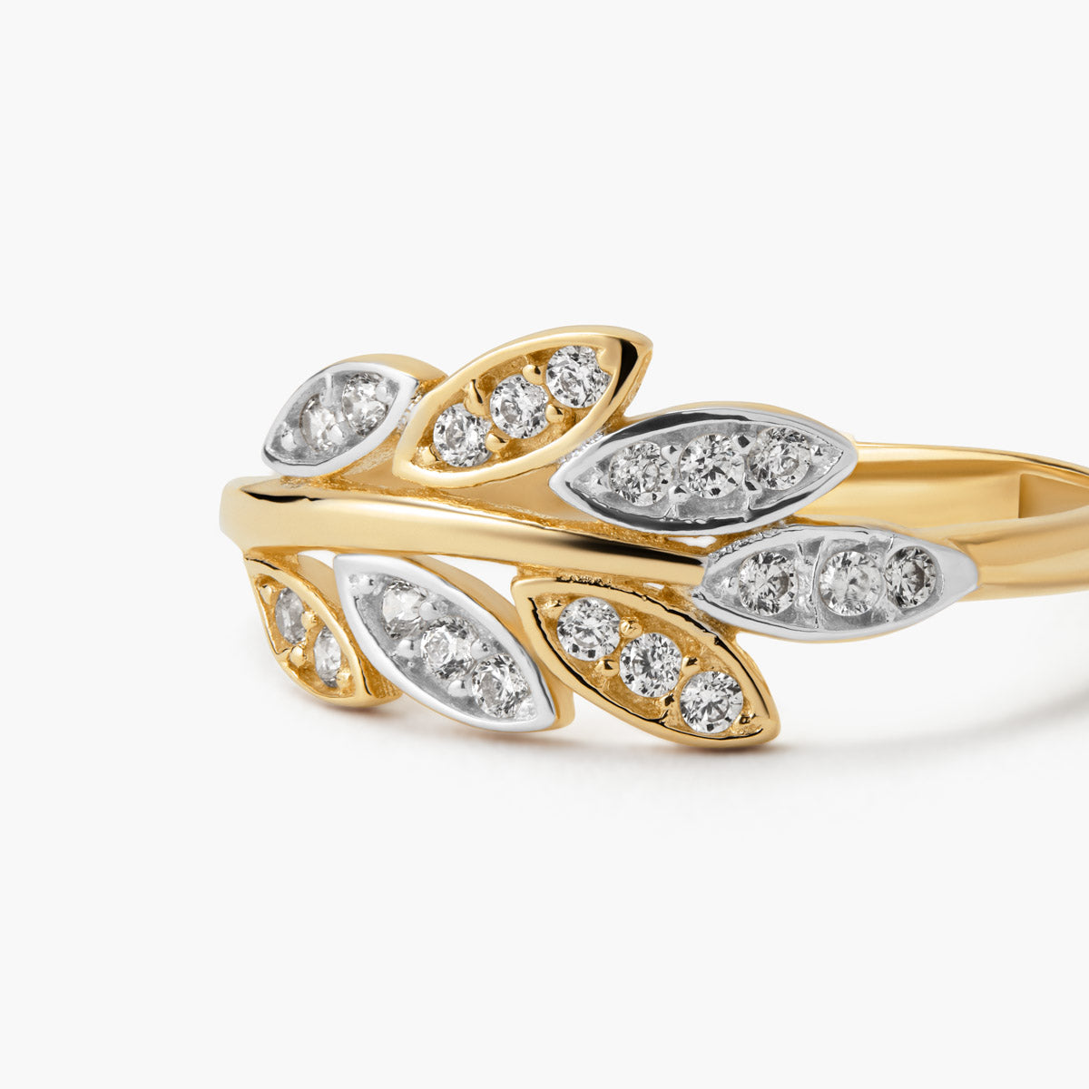 Anillo de oro 18K