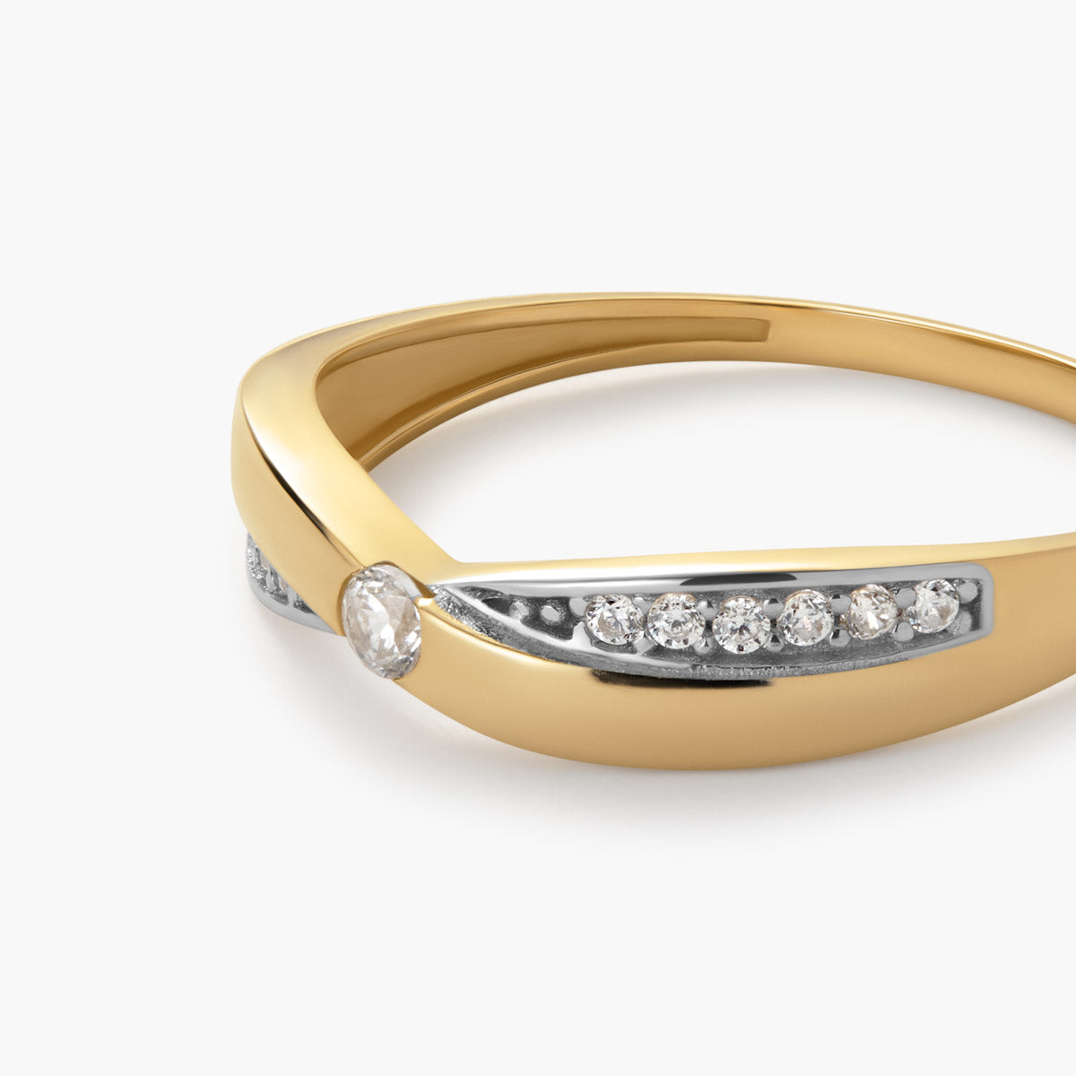 Anillo de oro 18K