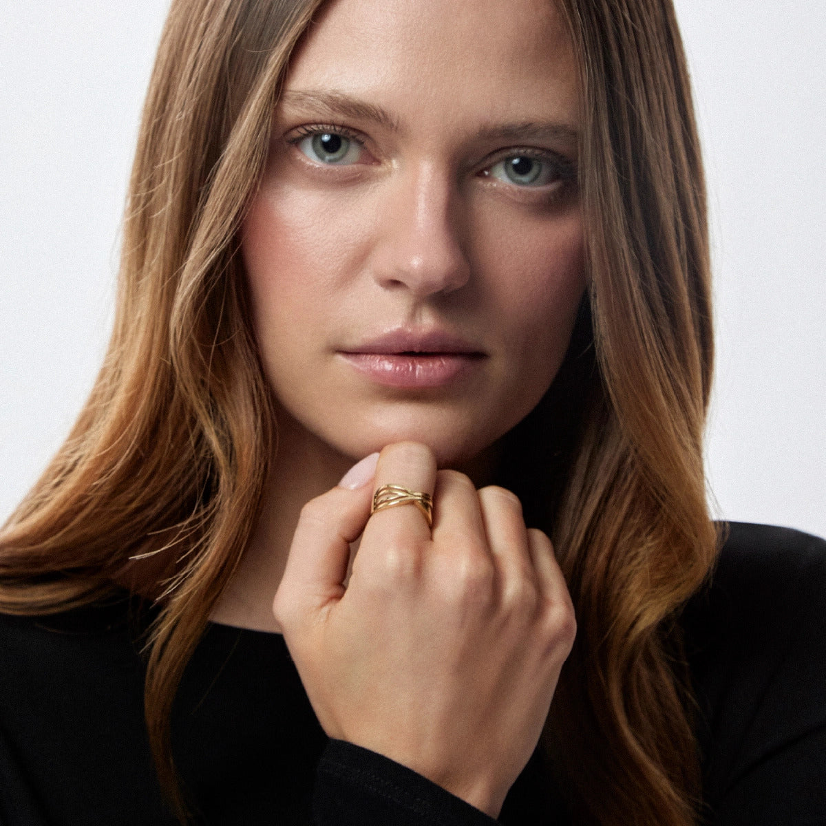 Anillo de oro 18K