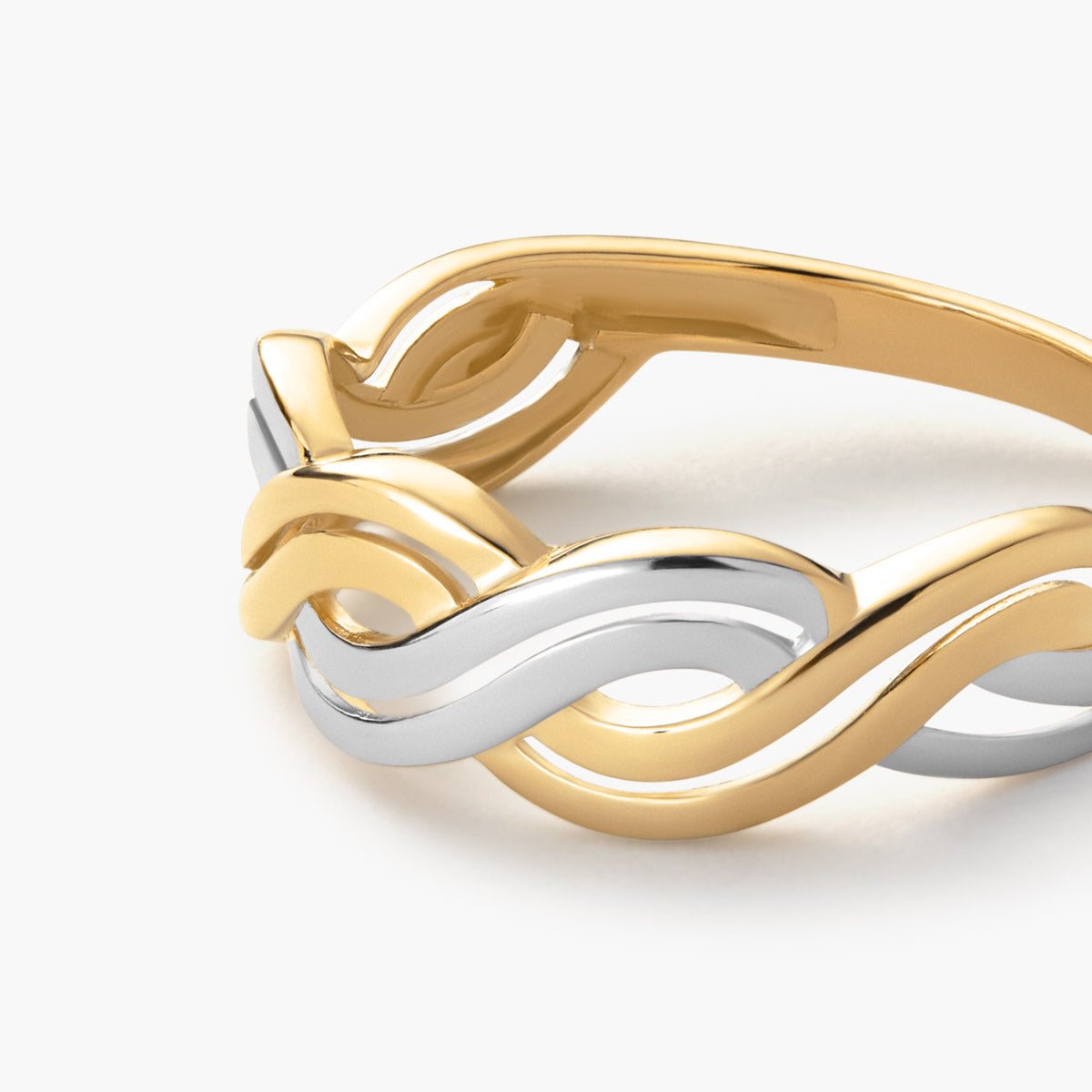 Anillo de oro 18K
