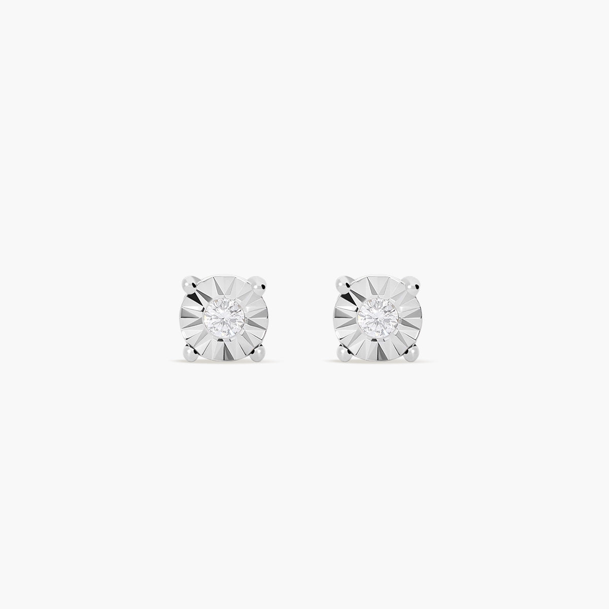 Pendientes redondos de oro blanco 18K diamante natural 0.09 ct. 5 mm