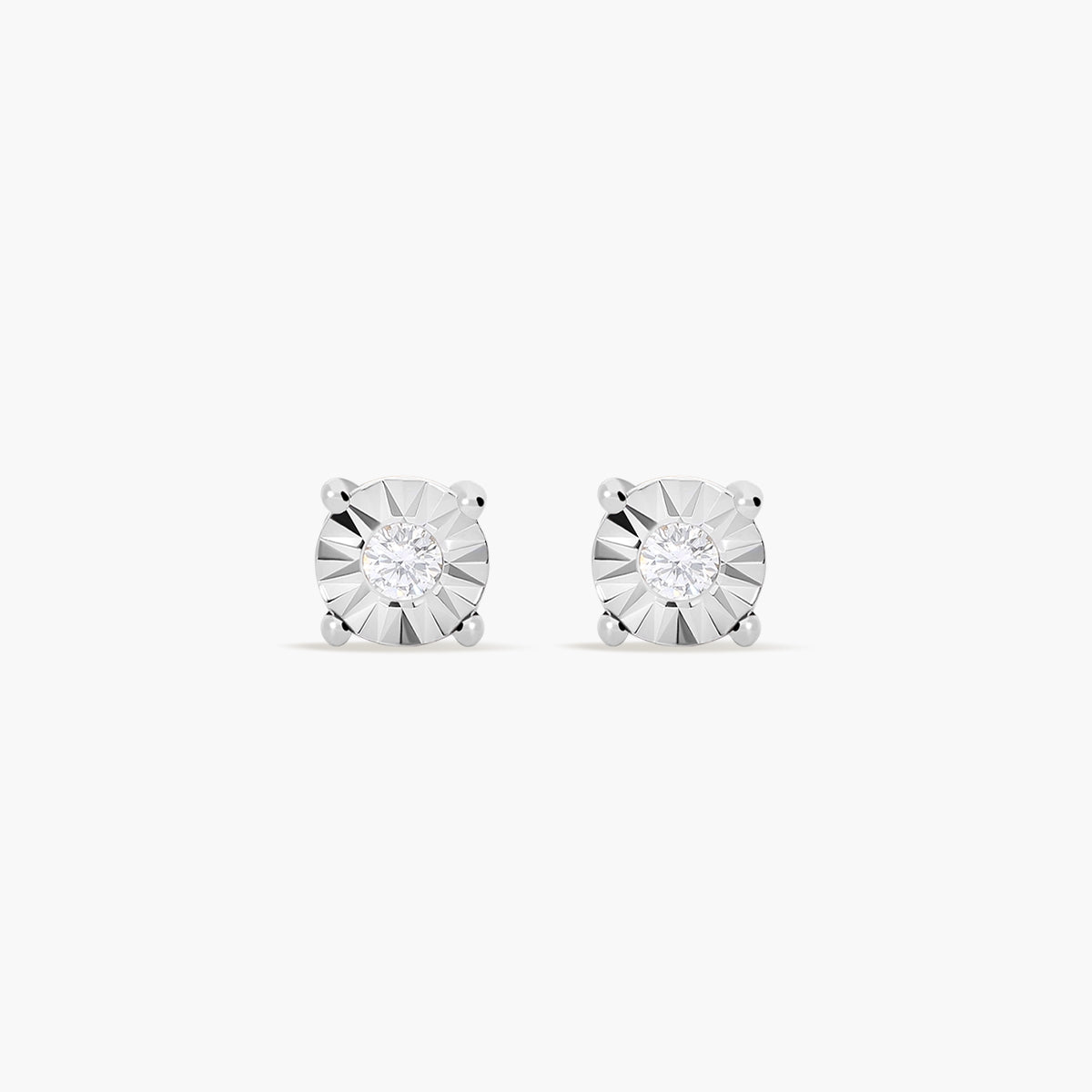 Pendientes redondos de oro blanco 18K diamante natural 0.12 ct. 6 mm