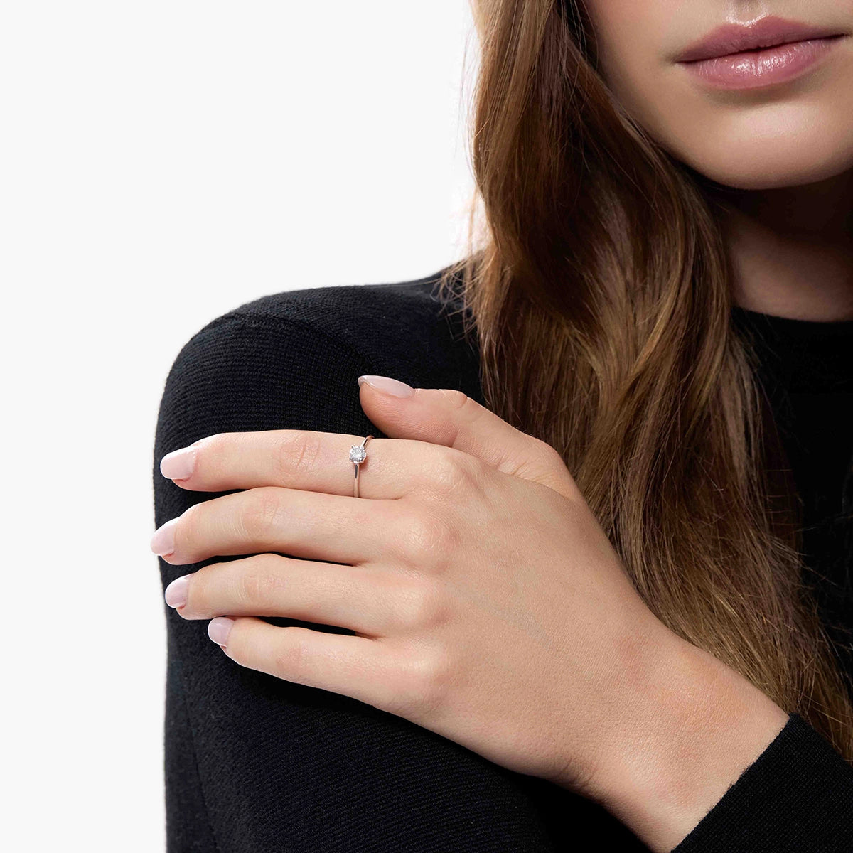Anillo de oro blanco 18K diamante natural 0.3 ct. MOON