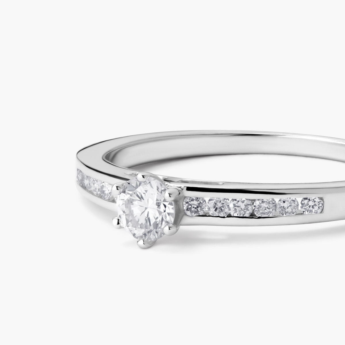 Anillo de oro blanco 18K diamante natural 0.3 ct. COMET