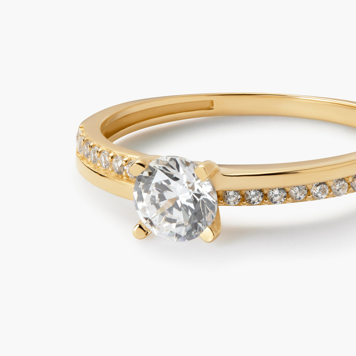 Anillo de oro 18K