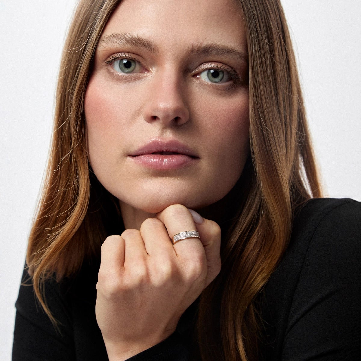 Anillo de oro 18K
