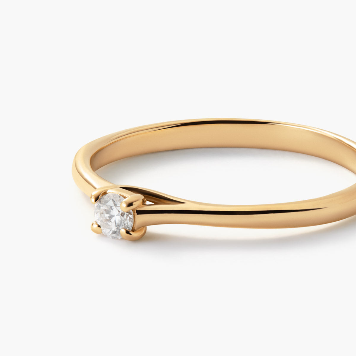 Anillo de oro 18K diamante natural 0.1 ct. SUN