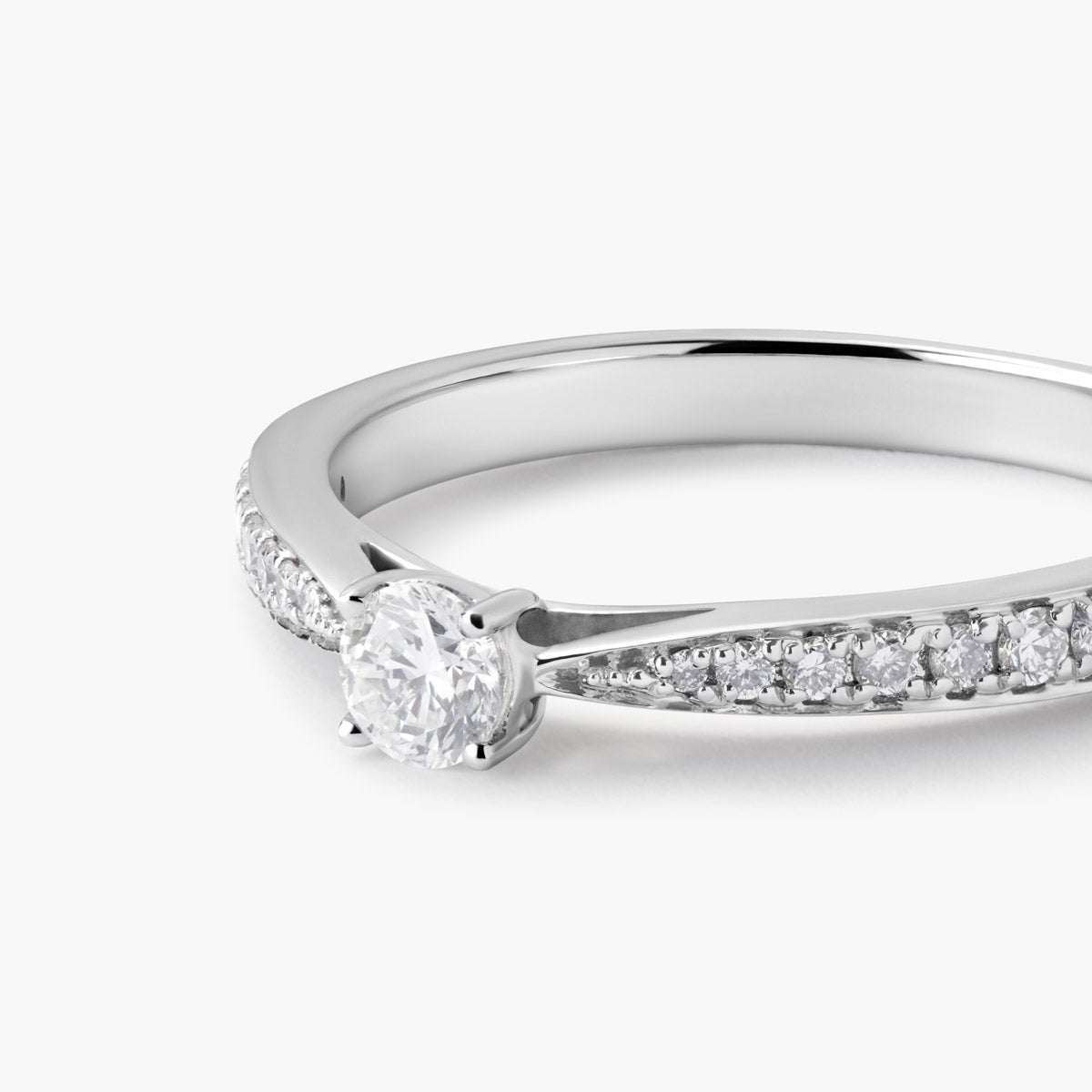 Anillo de oro blanco 18K diamante natural 0.33 ct. COMET