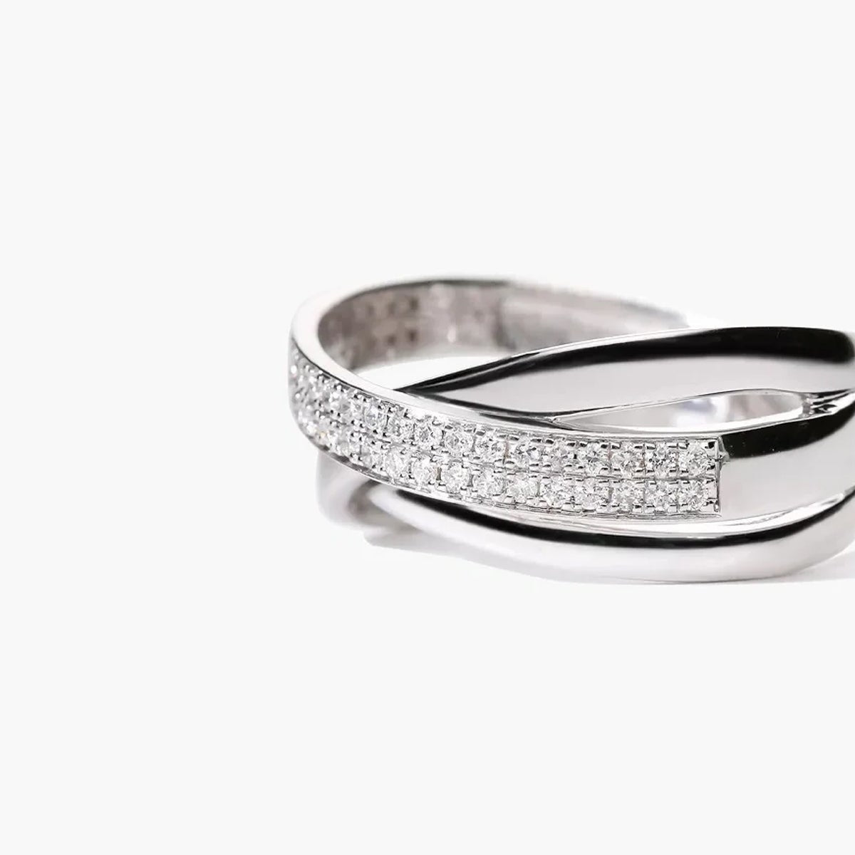 Anillo de oro blanco 18K diamante natural 0.3 ct.