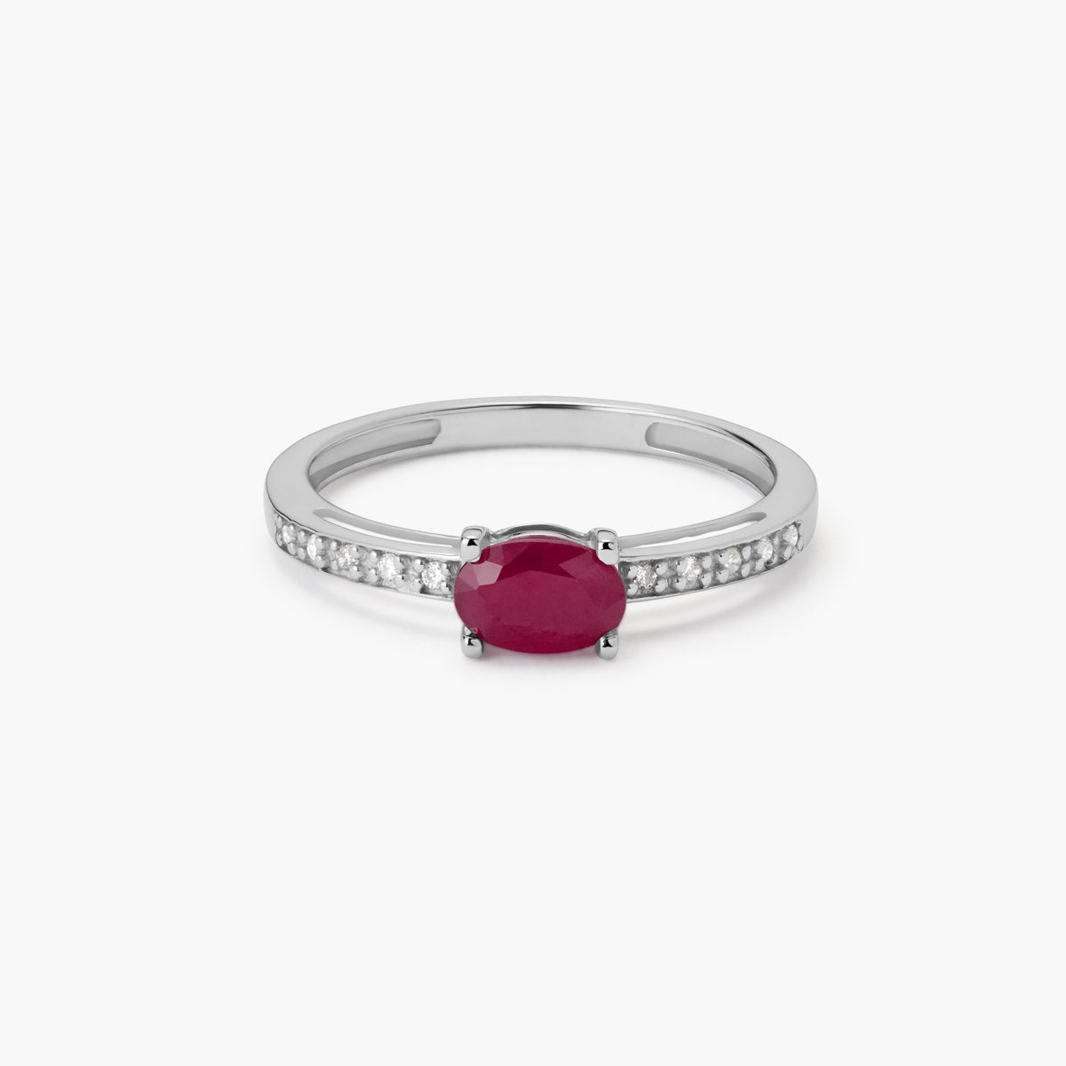 Anillo de oro blanco 18K diamante natural 0.05 ct. FLAME