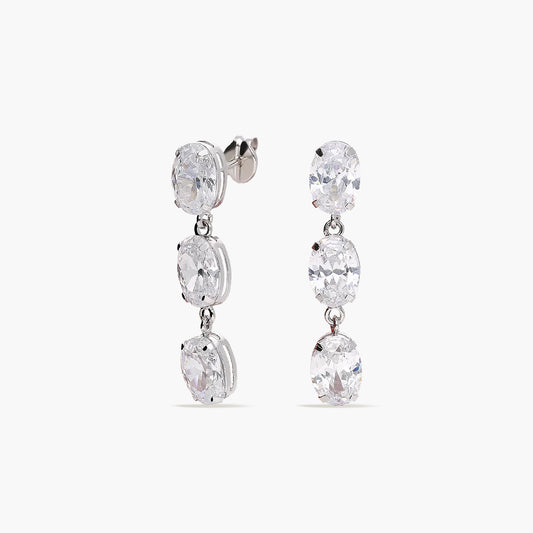 Pendientes largos de oro blanco 18K circonitas 26 mm