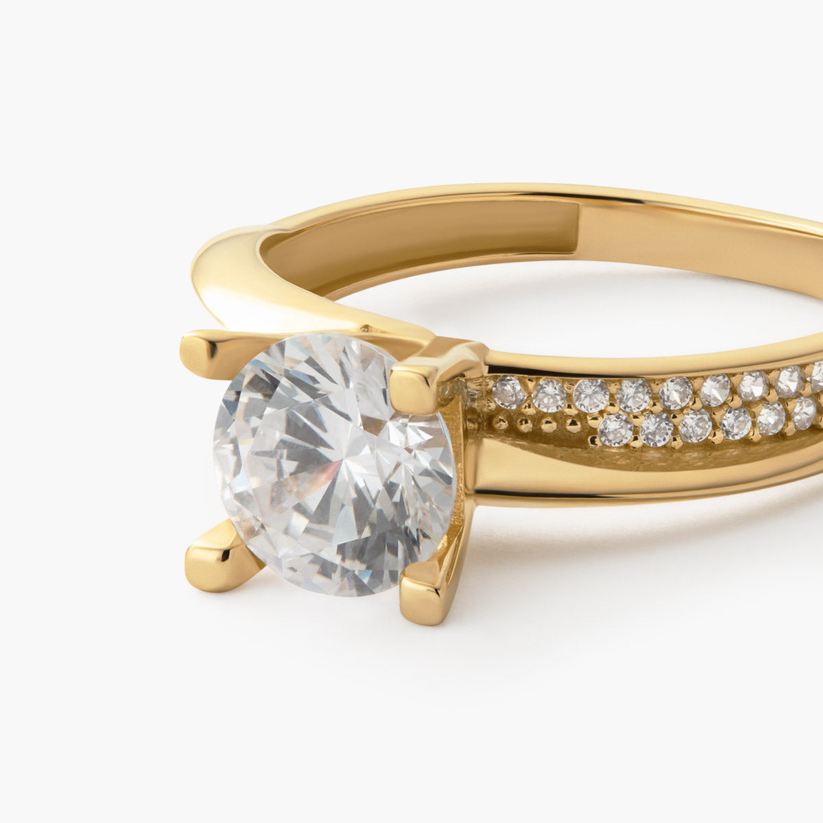 Anillo de oro 18K