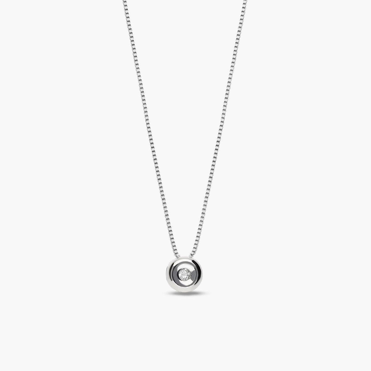 Collar de oro blanco 18K diamante natural 0.03 ct. 4 mm