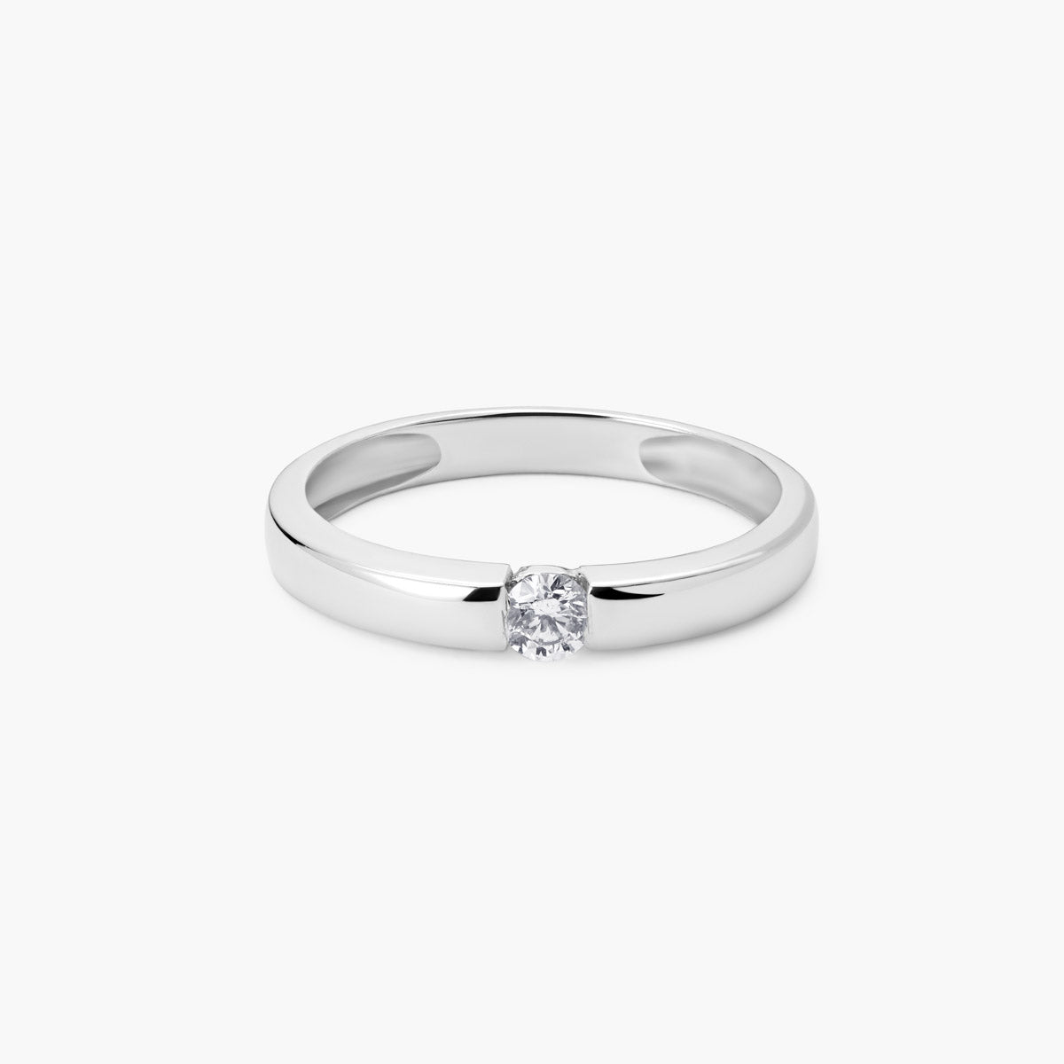 Anillo de oro blanco 18K diamante natural 0.15 ct. 