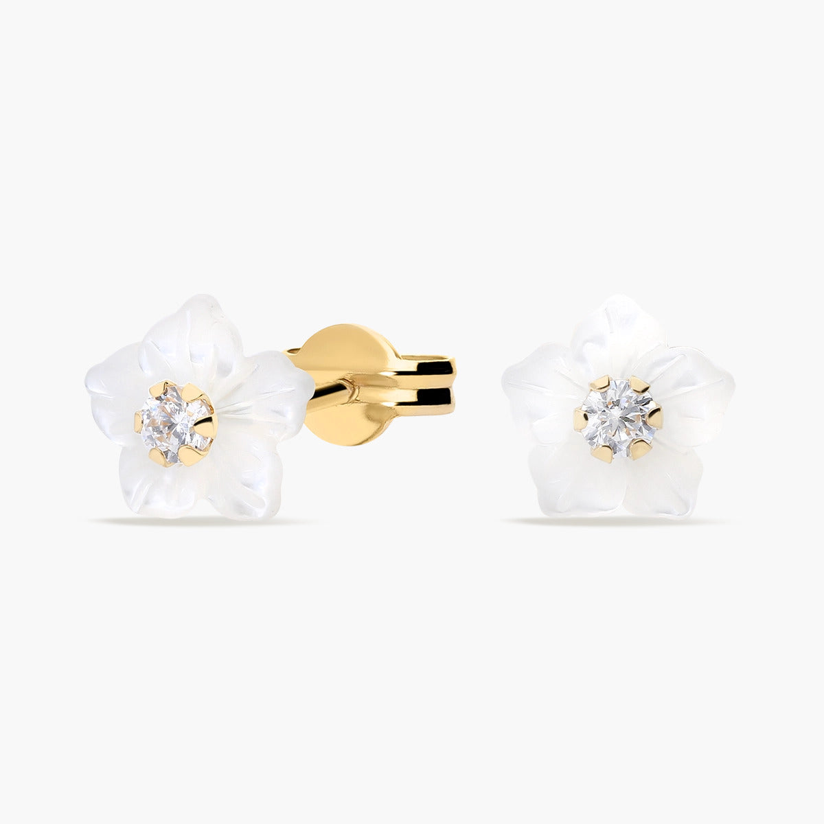 Pendientes flor de oro 18K circonita y nácar 6 mm