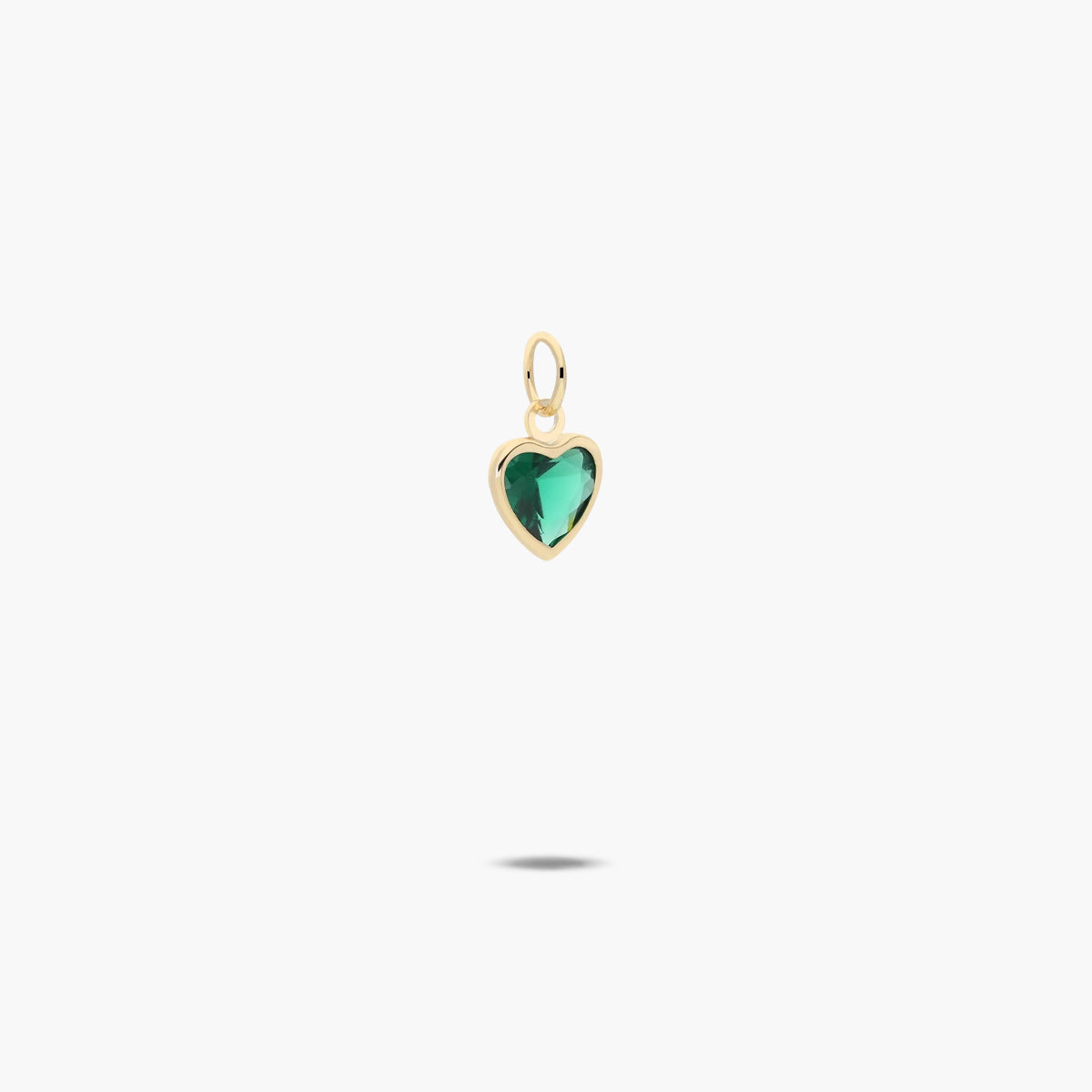 Colgante corazón de oro 18K circonita verde 7mm