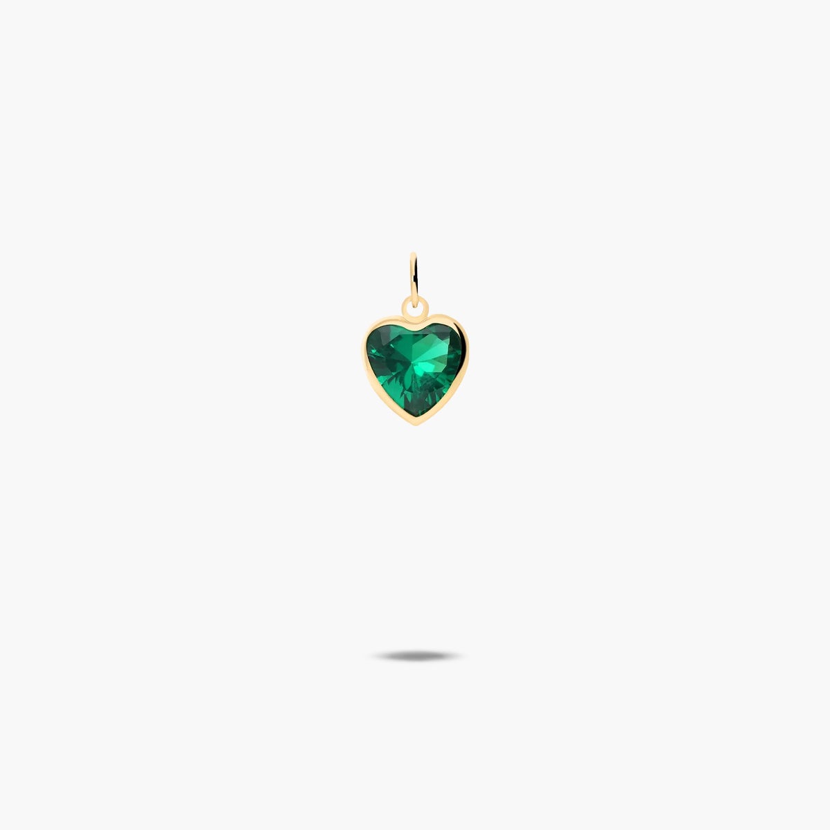 Colgante corazón de oro 18K circonita verde 8mm
