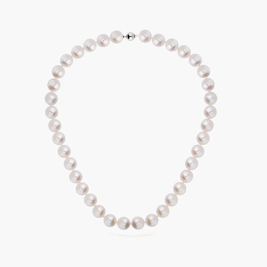 Collar de oro blanco 18K perlas 47 cm