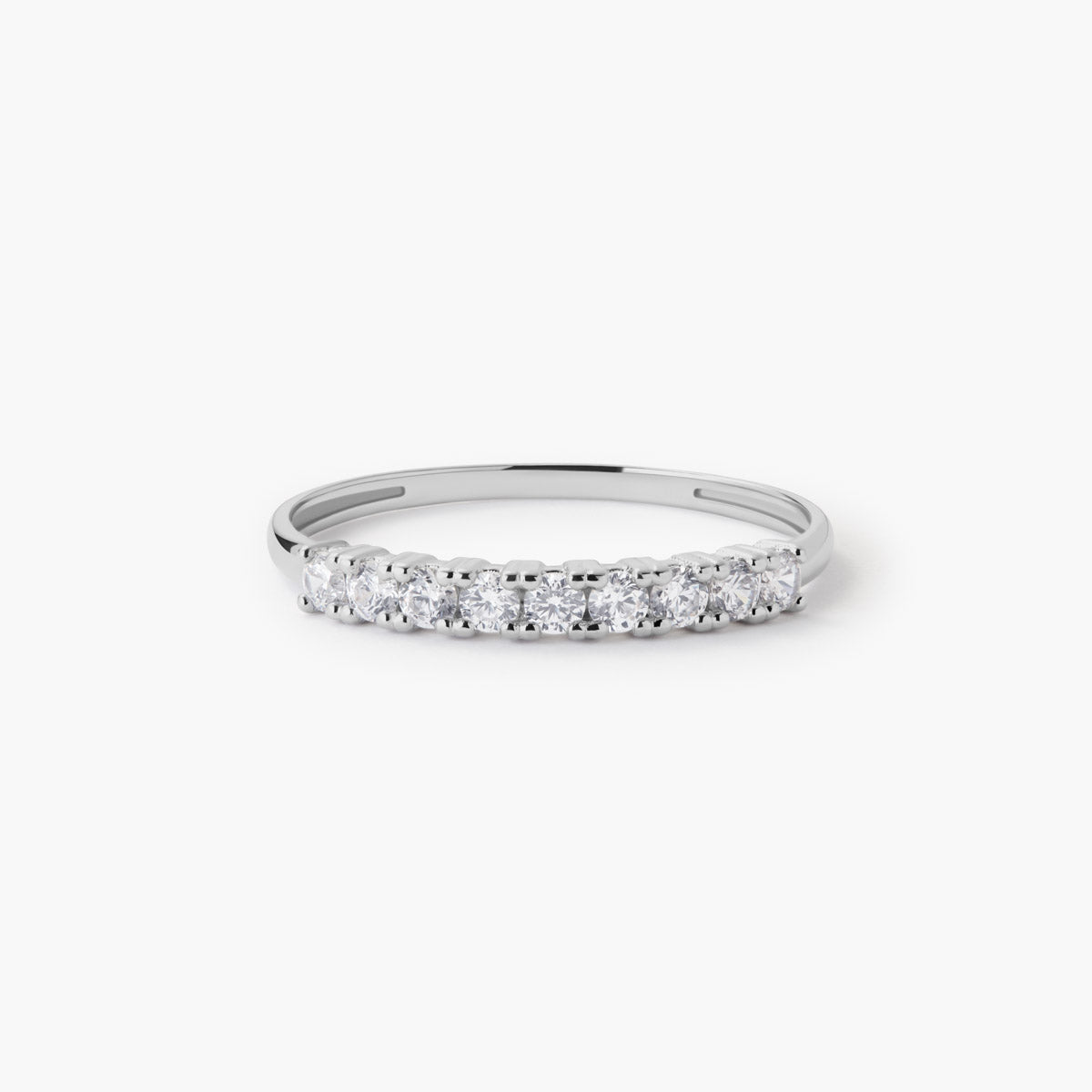 Anillo de oro blanco 18K