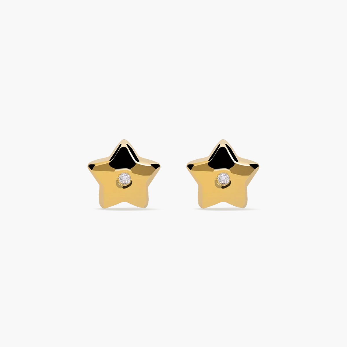 Pendientes estrella de oro 18K diamante natural 0.03 ct. 8 mm