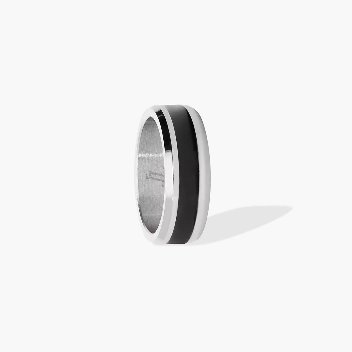 Anillo de acero 