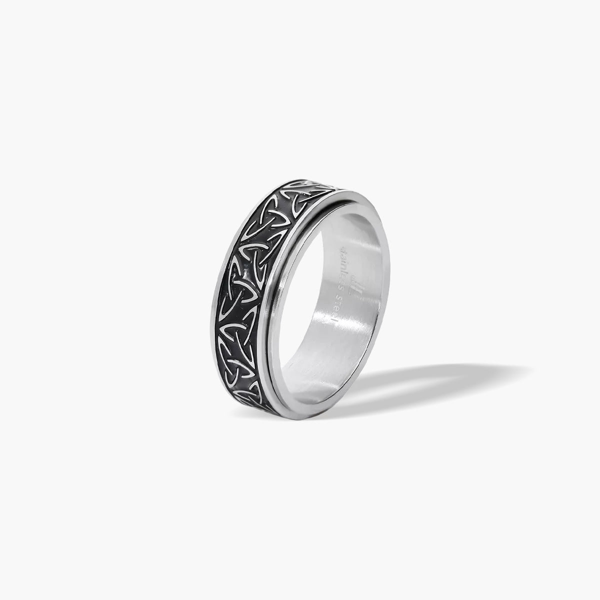 Anillo de acero 