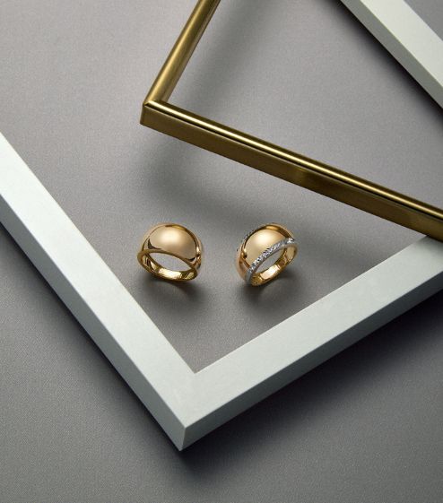 Which piece of jewellery to gift on Mother's Day 2025?